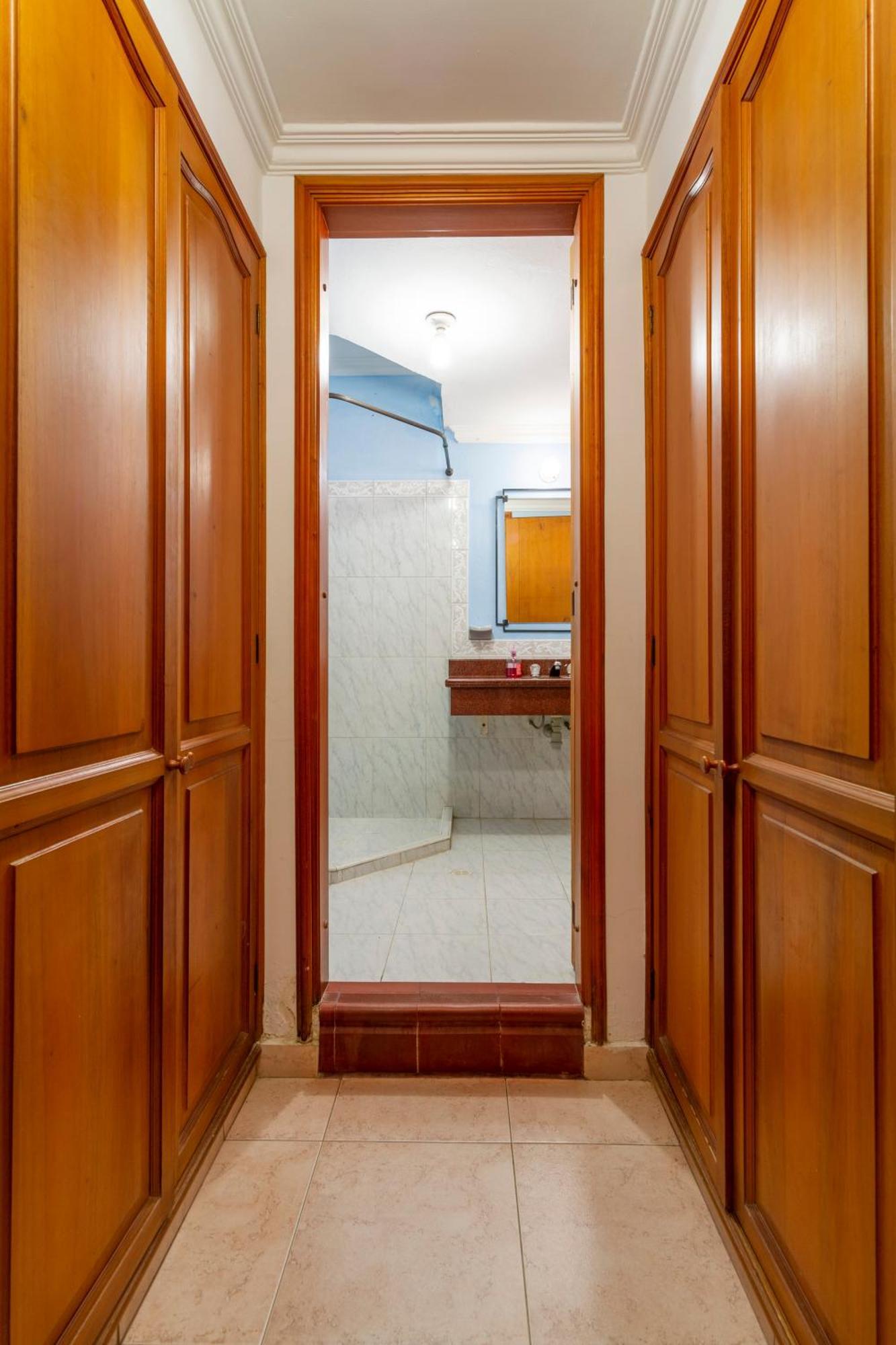 Hostal Cartagonova - Habitaciones Privadas Y Amplias Cerca A Zonas Turisticas Cartagena エクステリア 写真