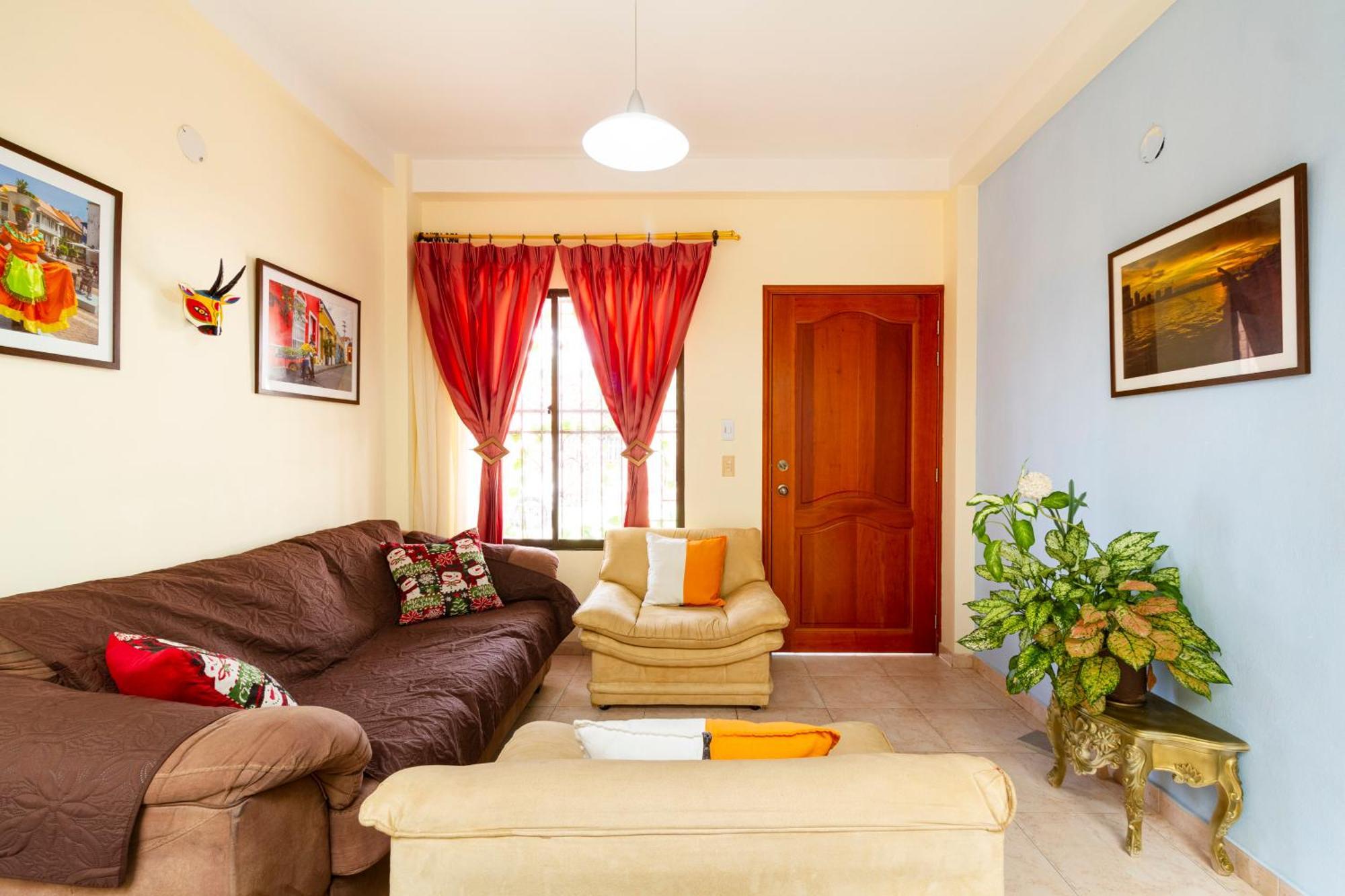 Hostal Cartagonova - Habitaciones Privadas Y Amplias Cerca A Zonas Turisticas Cartagena エクステリア 写真